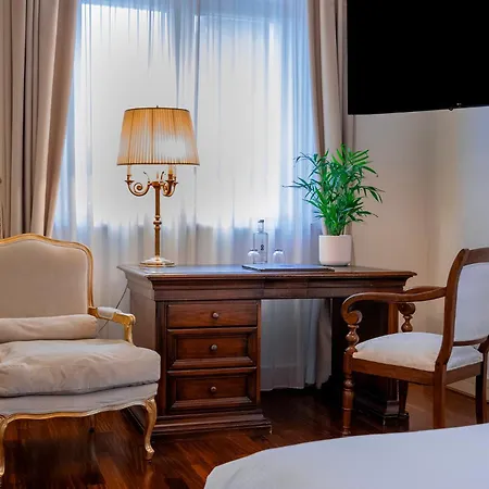 Michelangelo Hotel